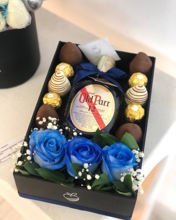 BOX whiskey y ferreros